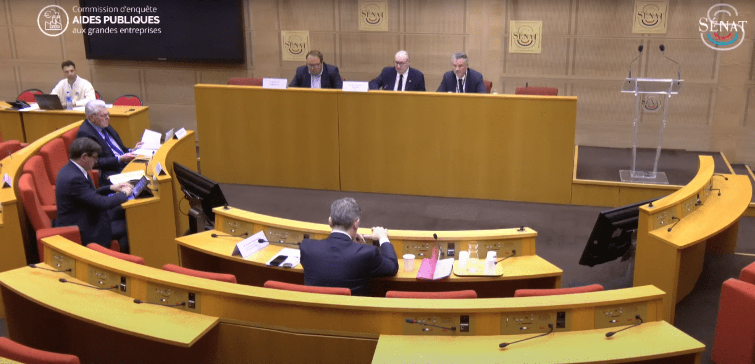 Arnaud Montebourg auditionné au Sénat pour l’évaluation des politiques d’aide aux grandes entreprises